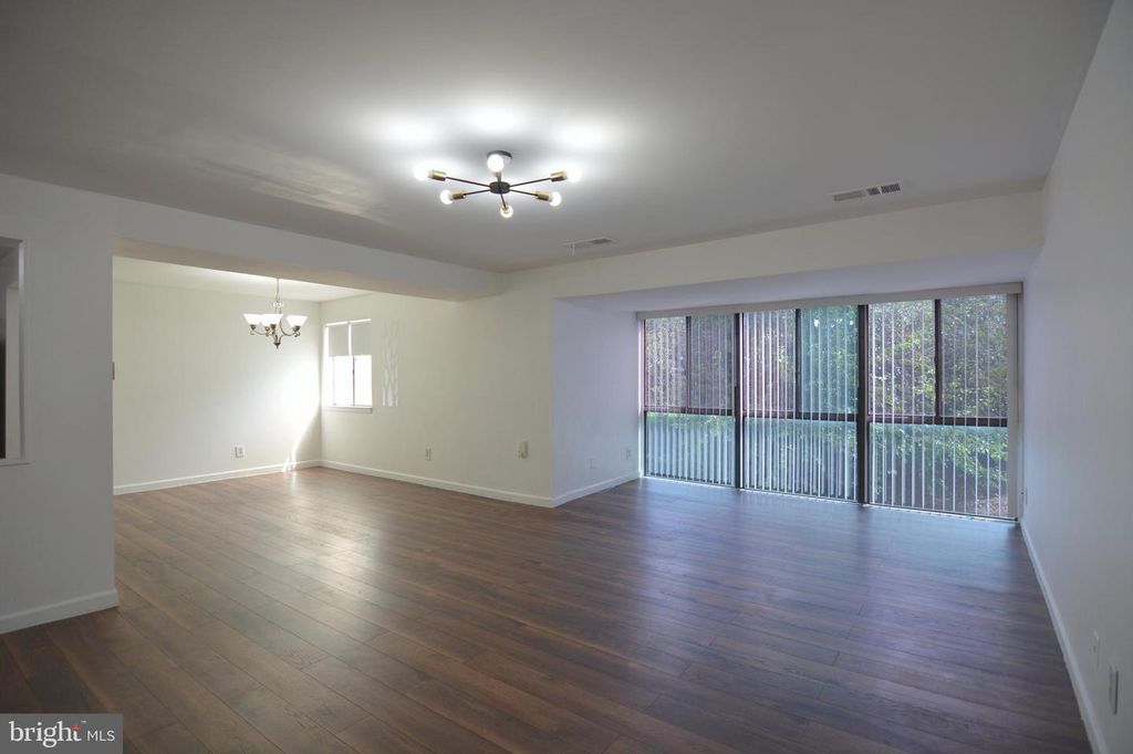 18905 SMOOTHSTONE WAY #I-3, Gaithersburg, MD 20886