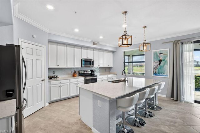 12020 Hawthorn Lake DR 101, Fort Myers, FL 33913