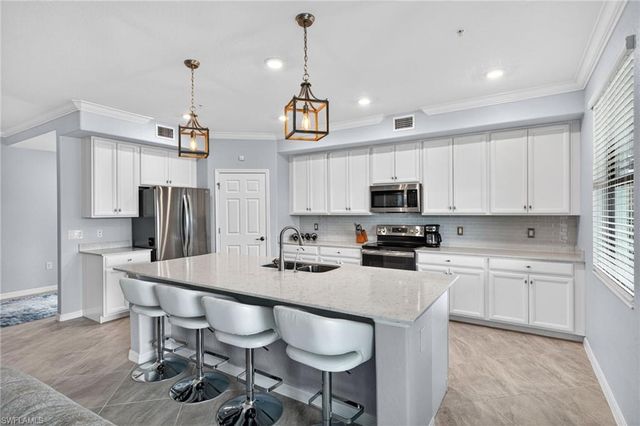 12020 Hawthorn Lake DR 101, Fort Myers, FL 33913