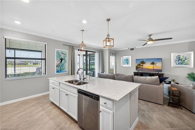 12020 Hawthorn Lake DR 101, Fort Myers, FL 33913