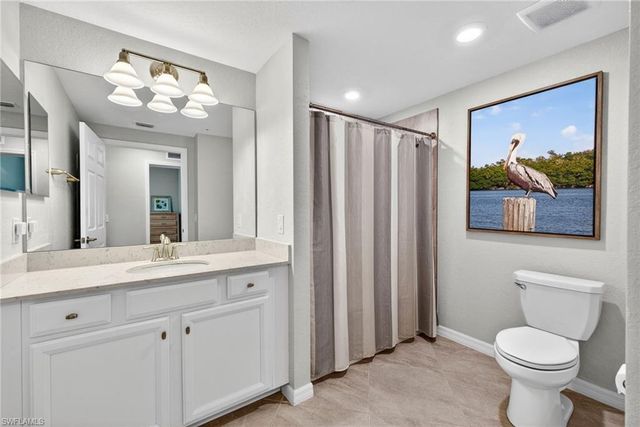 12020 Hawthorn Lake DR 101, Fort Myers, FL 33913