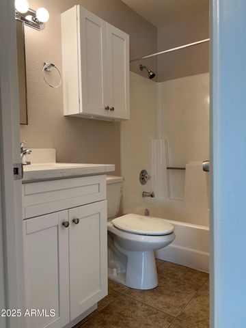 492 W 18th Avenue 2, Apache Junction, AZ 85120