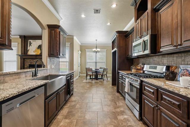 18856 Pagoda Court, Edmond, OK 73012