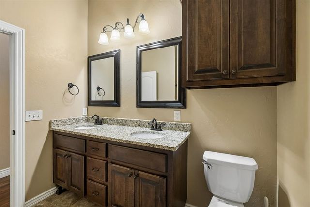 18856 Pagoda Court, Edmond, OK 73012