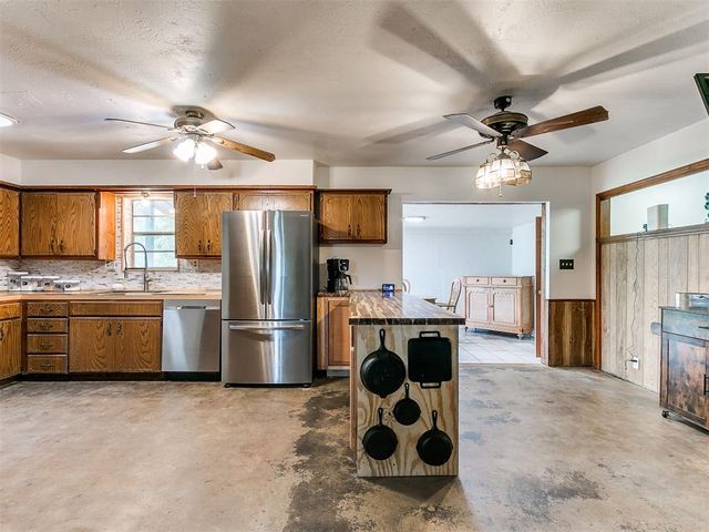 7085 Ponderosa Lane, Blanchard, OK 73010