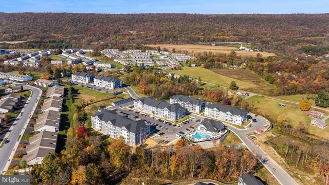 2007 SIENNA CT, Enola, PA 17025