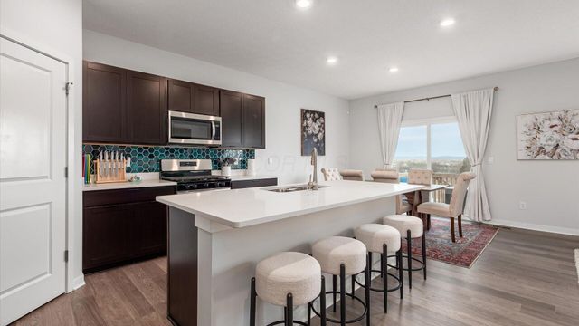 2225 Overlook Way, Newark, OH 43055