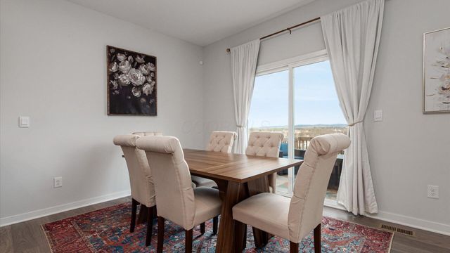 2225 Overlook Way, Newark, OH 43055