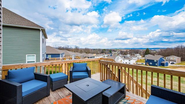 2225 Overlook Way, Newark, OH 43055