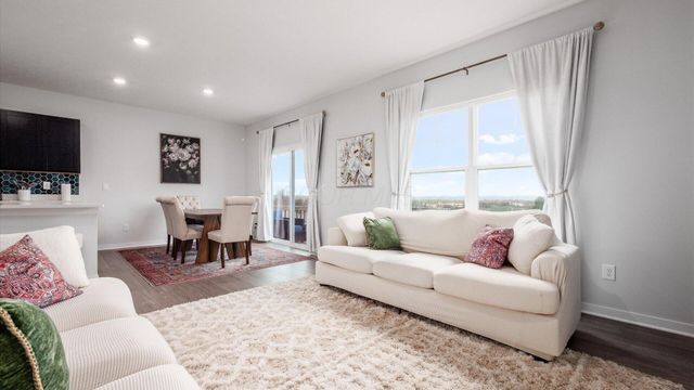 2225 Overlook Way, Newark, OH 43055