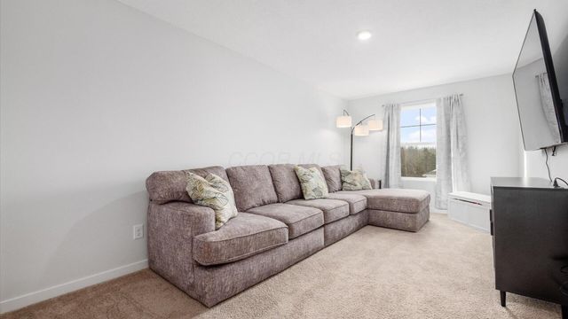 2225 Overlook Way, Newark, OH 43055