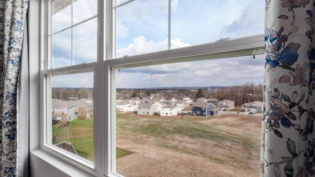 2225 Overlook Way, Newark, OH 43055