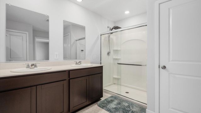 2225 Overlook Way, Newark, OH 43055