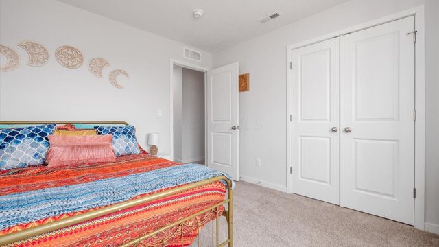 2225 Overlook Way, Newark, OH 43055