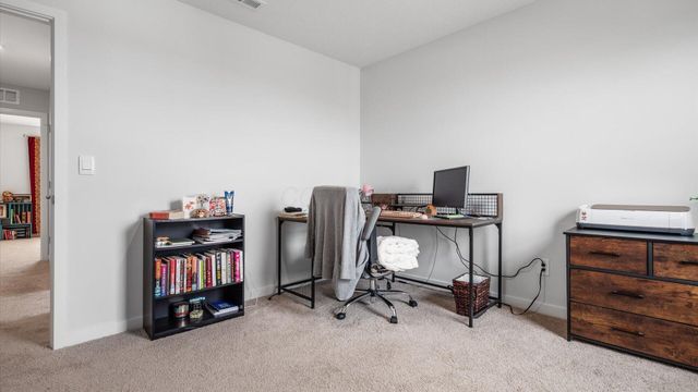 2225 Overlook Way, Newark, OH 43055