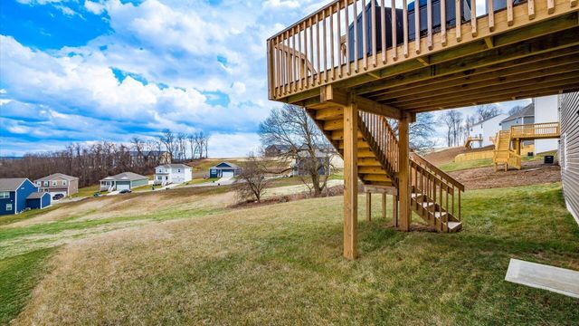 2225 Overlook Way, Newark, OH 43055