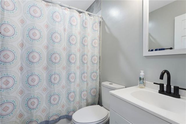 303 W Broadway Street, Higginsville, MO 64037