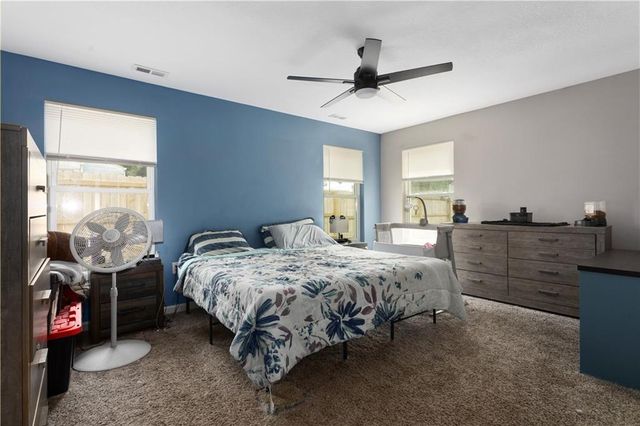 303 W Broadway Street, Higginsville, MO 64037