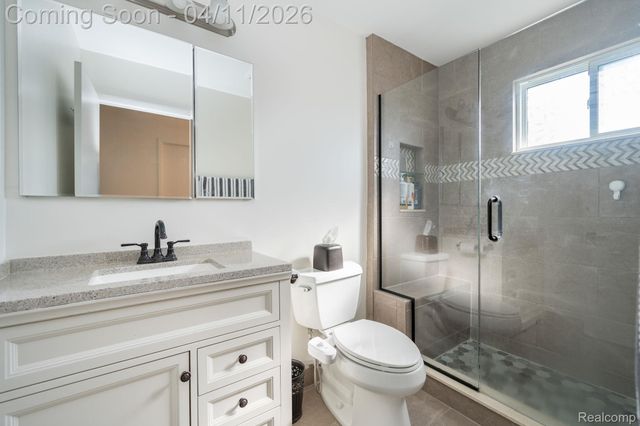 28144 Yorktown Road, Farmington Hills, MI 48331