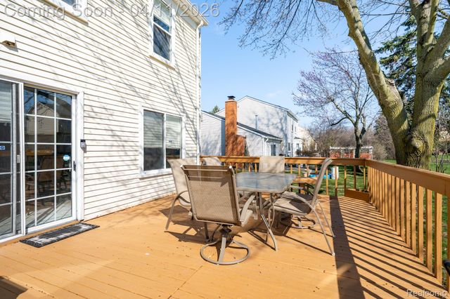 28144 Yorktown Road, Farmington Hills, MI 48331