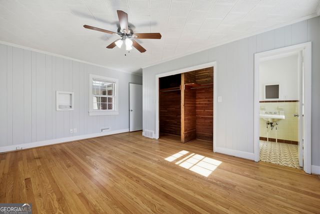 88 W New Street, Winder, GA 30680