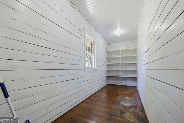 88 W New Street, Winder, GA 30680