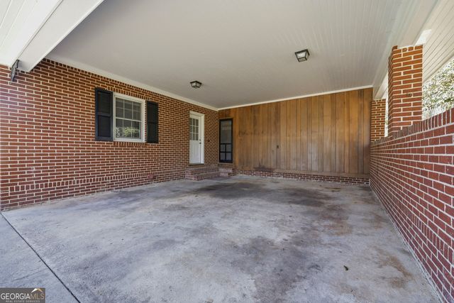 88 W New Street, Winder, GA 30680