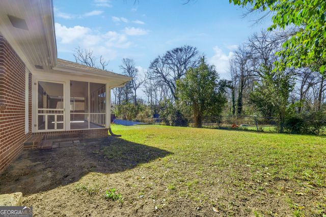 88 W New Street, Winder, GA 30680