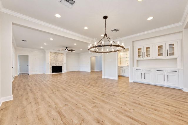 13222 Mission Valley Drive, Houston, TX 77069