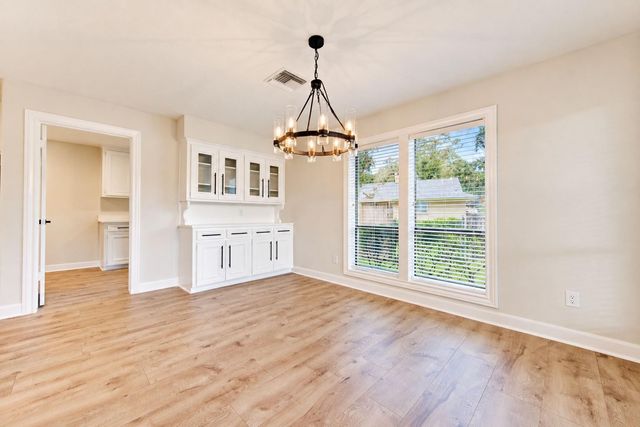 13222 Mission Valley Drive, Houston, TX 77069