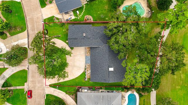 13222 Mission Valley Drive, Houston, TX 77069