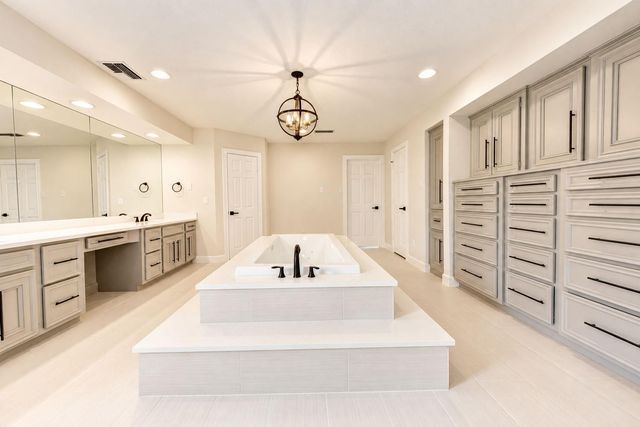 13222 Mission Valley Drive, Houston, TX 77069