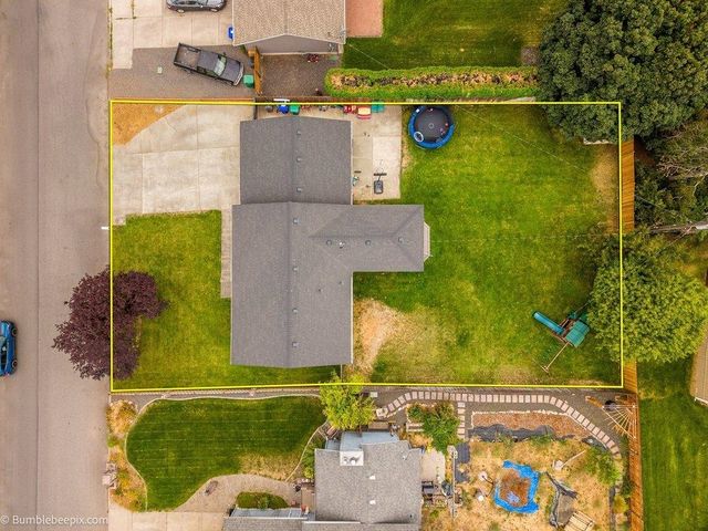 116 S Greenacres Rd, Greenacres, WA 99016