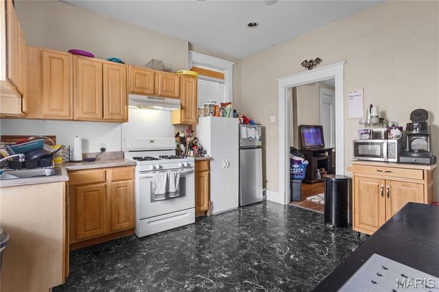 3209 Taft Avenue, St Louis, MO 63111