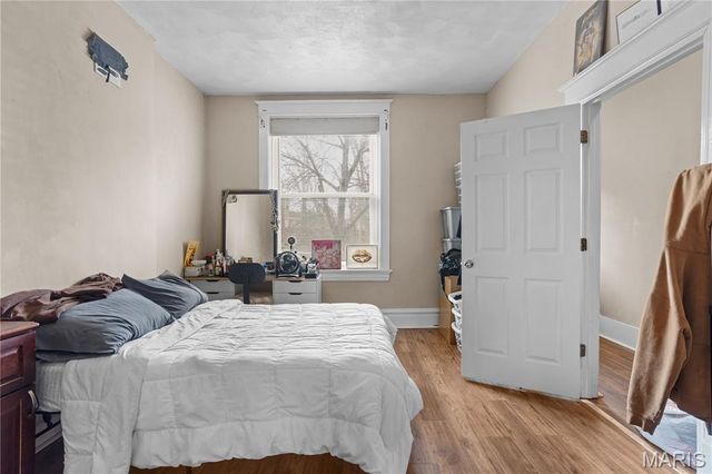 3209 Taft Avenue, St Louis, MO 63111