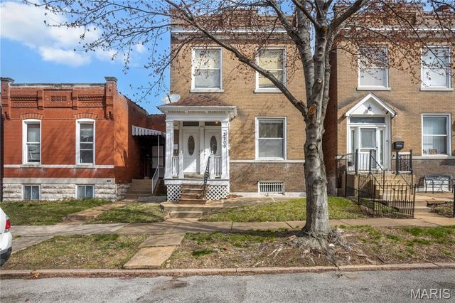 3209 Taft Avenue, St Louis, MO 63111