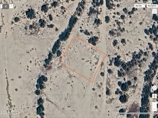 4815 N CORTEZ Drive 5, Eloy, AZ 85131