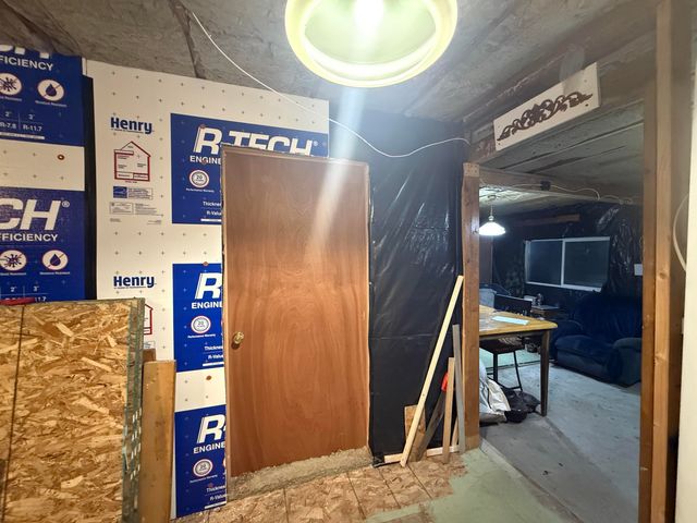 419 N GRANGE HALL ROAD, Fairbanks, AK 99712