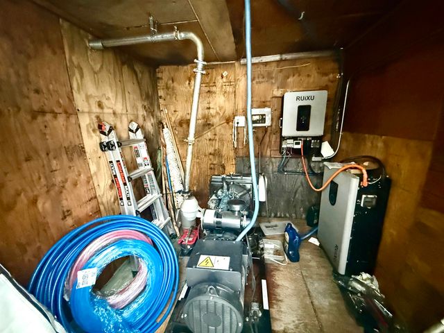 419 N GRANGE HALL ROAD, Fairbanks, AK 99712