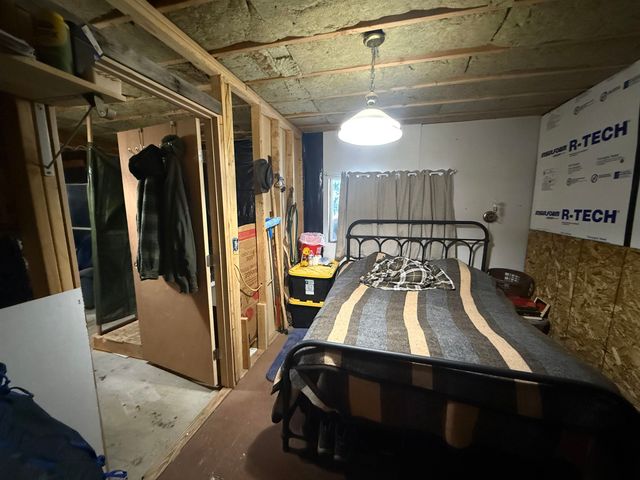 419 N GRANGE HALL ROAD, Fairbanks, AK 99712