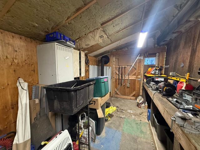 419 N GRANGE HALL ROAD, Fairbanks, AK 99712