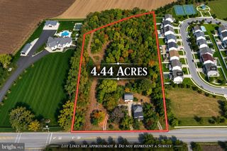1181 ELLIS MILL RD, Glassboro, NJ 08028