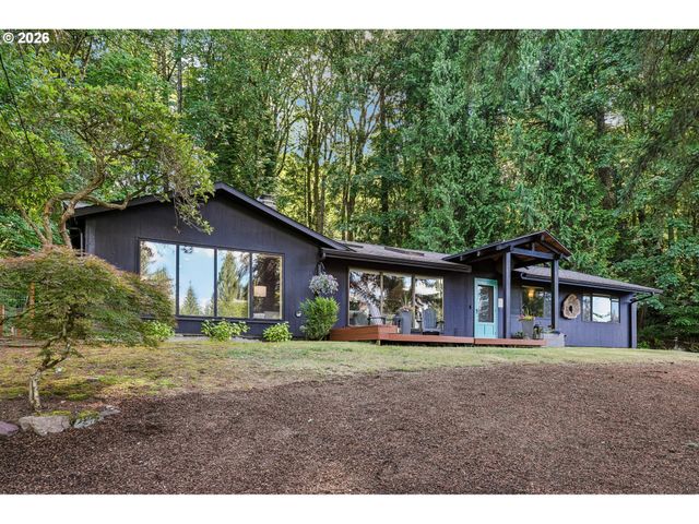 1322 Sw MAPLECREST Dr, Portland, OR 97219