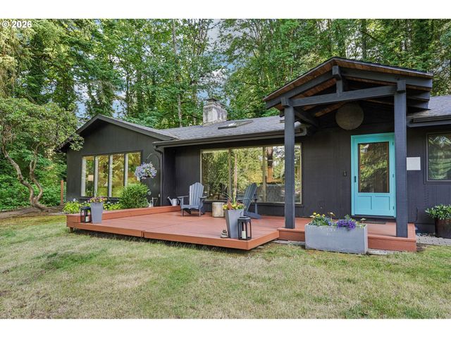 1322 Sw MAPLECREST Dr, Portland, OR 97219