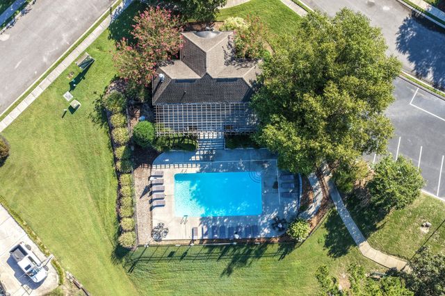 3260 Split Oak Lane, Ooltewah, TN 37363