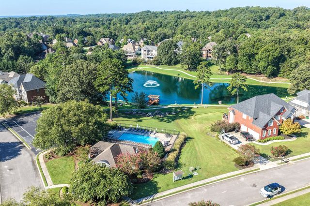 3260 Split Oak Lane, Ooltewah, TN 37363