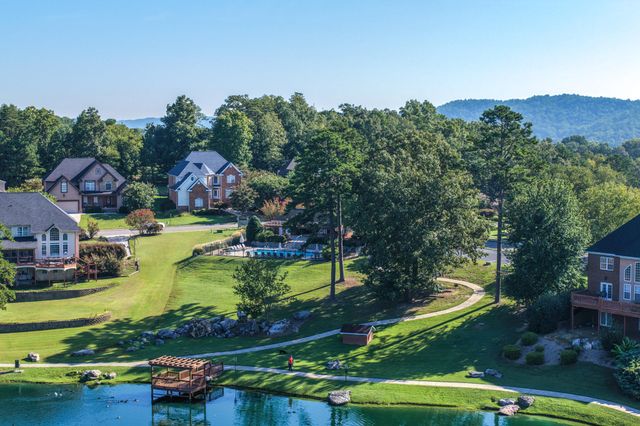 3260 Split Oak Lane, Ooltewah, TN 37363
