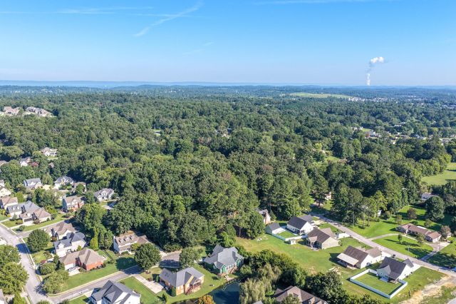 3260 Split Oak Lane, Ooltewah, TN 37363