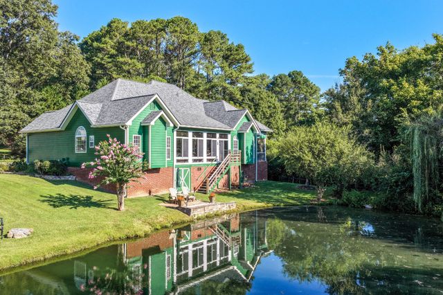 3260 Split Oak Lane, Ooltewah, TN 37363