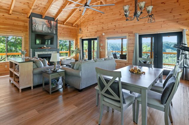 914 Forest View Drive, Frenchburg, KY 40322